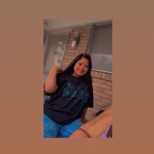 Meet your Posher, Carrillo c